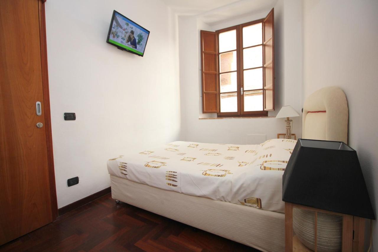 Logge Del Papa Apartment Сієна Екстер'єр фото